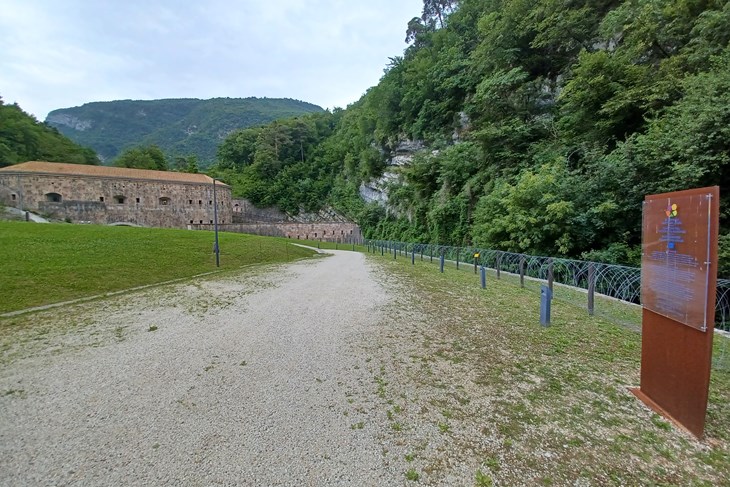 Forte Cadine koji je dobio Oznaku europske baštine (Snimila Nataša Urošević)